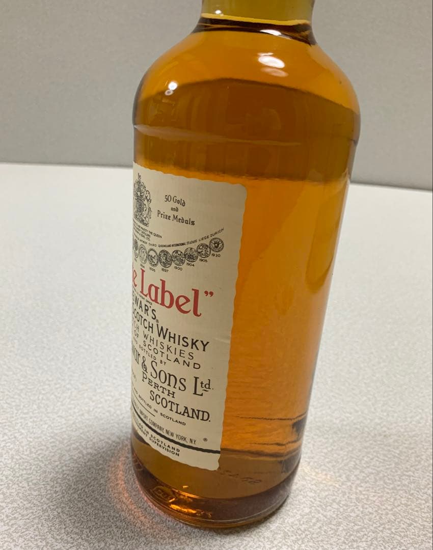 ★未開栓 デュワーズ ホワイトラベル ウイスキー 旧ボトル 黒紋章 白キャップ