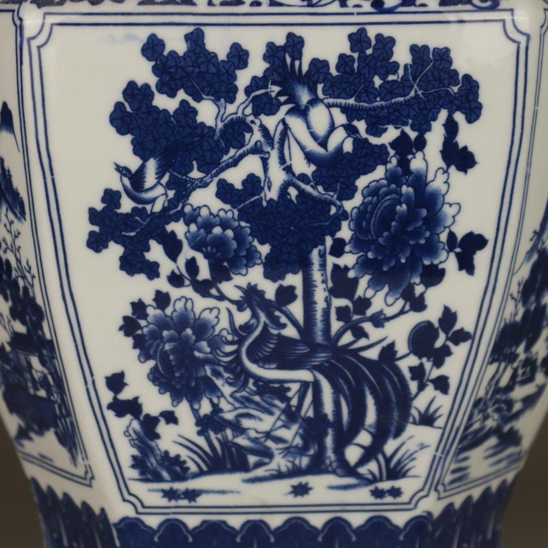 中国美術 青花山水花鳥紋六方扁瓶 景徳鎮 陶磁器 装飾品 工芸品 美術品 置物