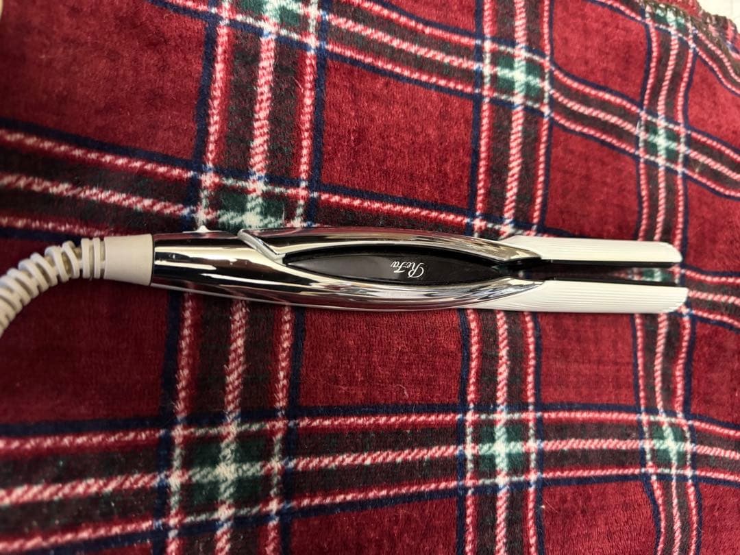 リファ　ストレートヘアアイロン ホワイト 140-220℃