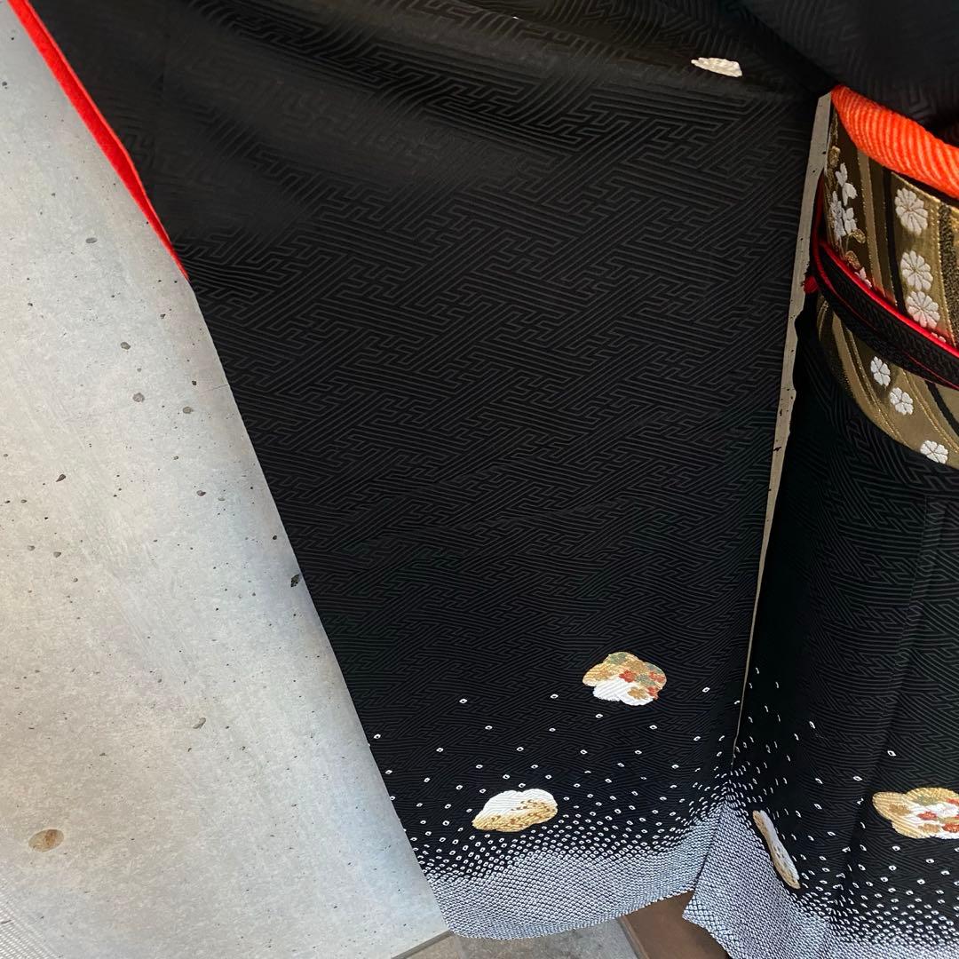 正絹　振袖　絞り　一部刺繍　ガード　黒　袷
