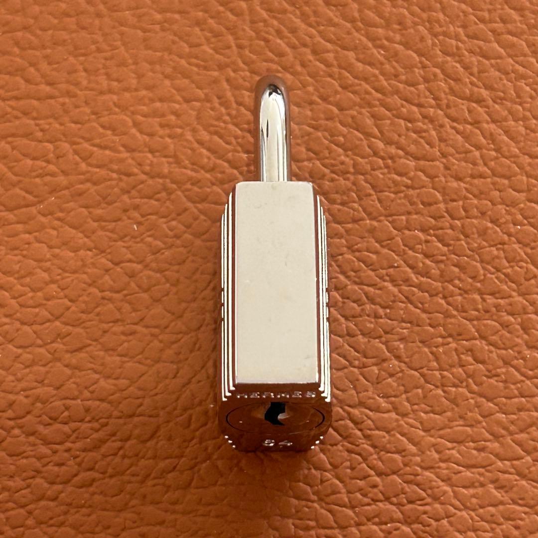 正規品　HERMES エルメス　カデナ　キー　鍵　パドロック