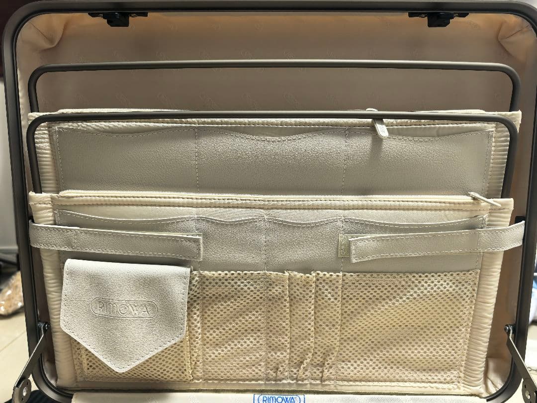 RIMOWA リモワ アタッシュケース