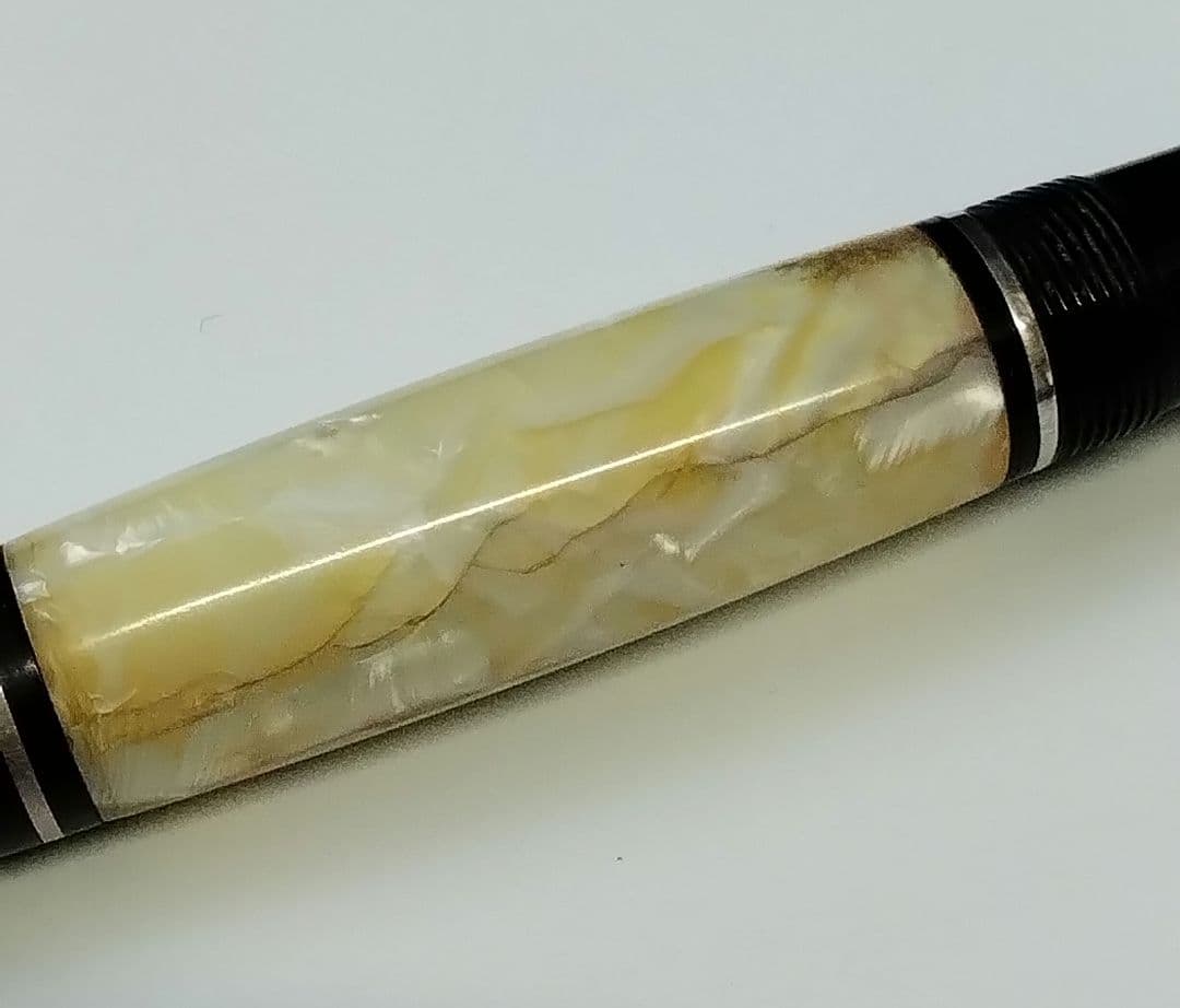 訳あり　モンブラン　万年筆　ペン先750 18k キャップ無し