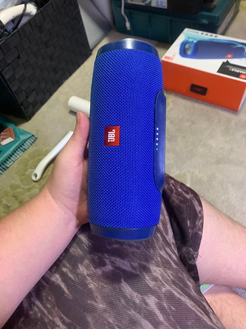 スピーカー・ウーファー JBL charge3