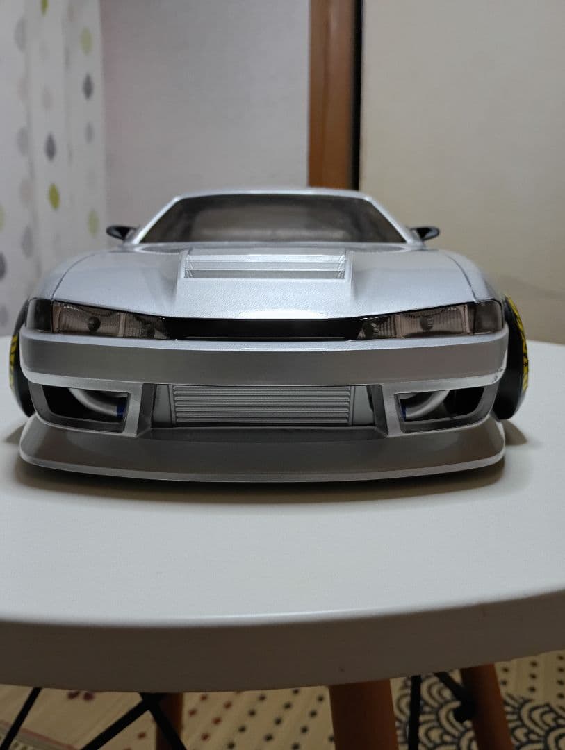 オ*ん様 S14シルビア（後期)ボディー　前後ブリスターフェンダー仕様 1/10