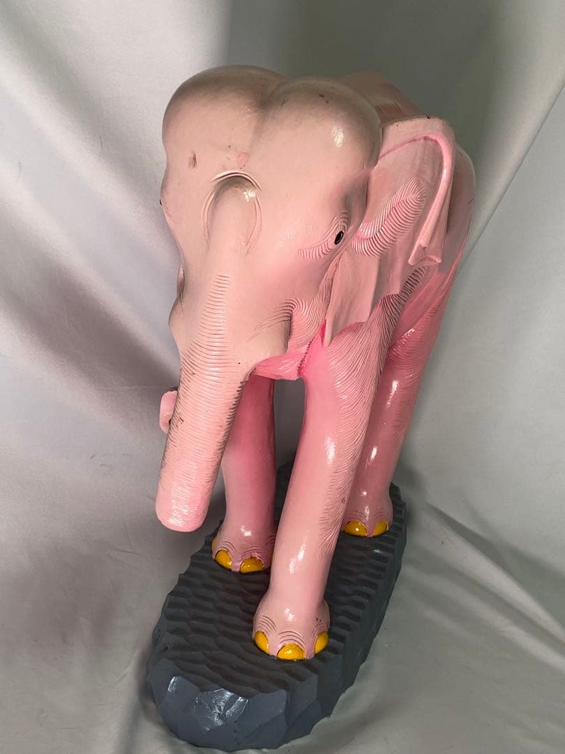 2479❣️ 木彫り　ピンク　象　幸運のシンボル　店舗　オブジェ