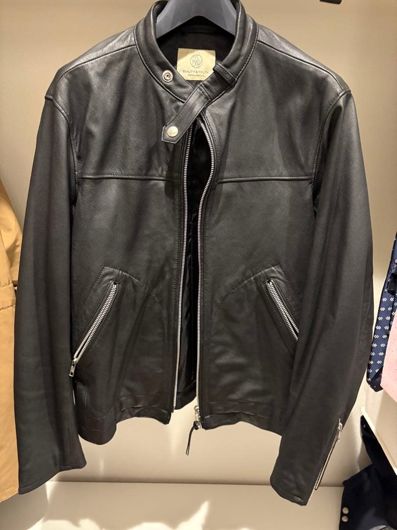 BEAUTY & YOUTH ブラックシングルライダースジャケット