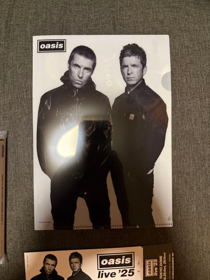 オアシス メモリアルチケット＆クリファイル CD モーニング・グローリー