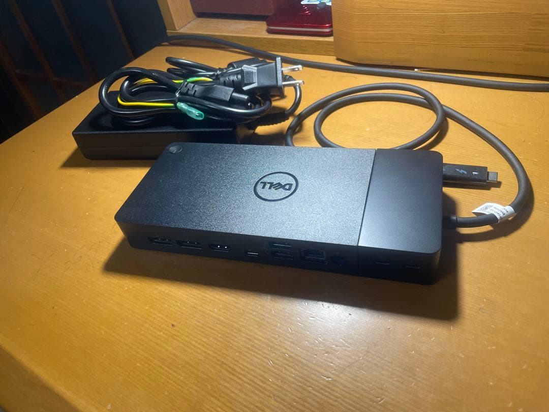 美品Dell Thunderbolt4 Dock WD22TB4 180w