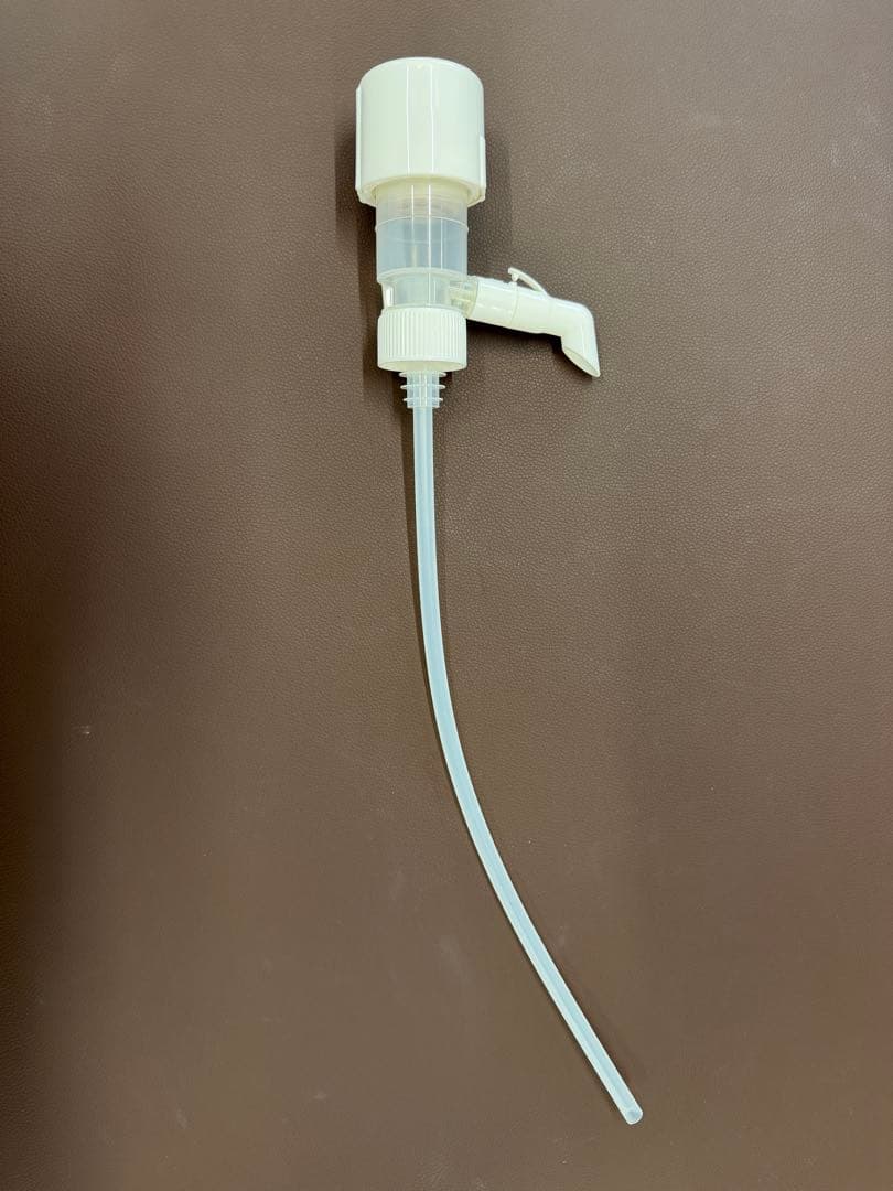 【新品未開封】ブラックニッカ Clear 4L PET 2本セット　ポンプ付き