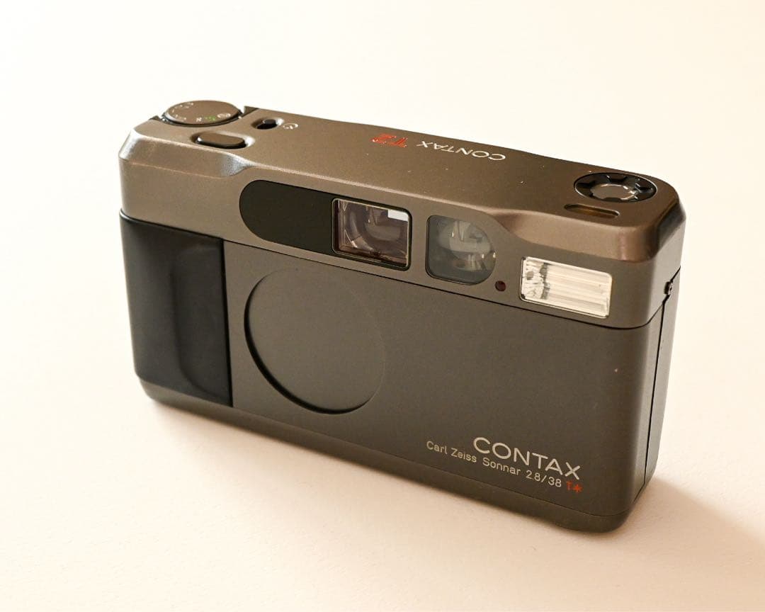 G*R様 CONTAX T2 コンパクトフィルムカメラ　チタンブラック