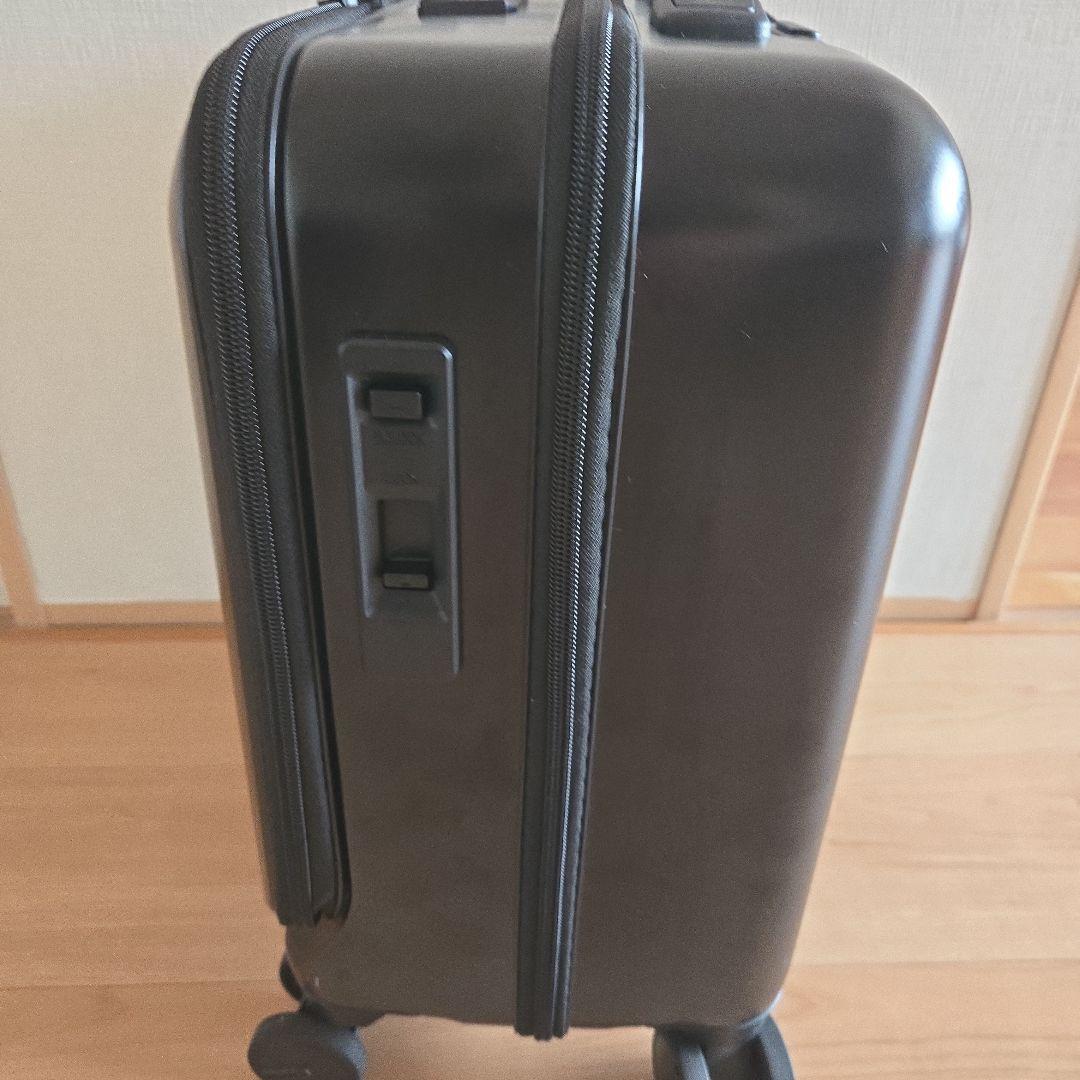 TAKEO キャリーケース 機内持込 22L フロントオープン ストッパー付き