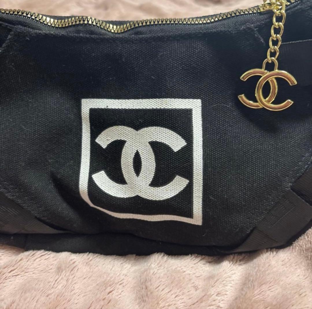 チ*コ様 も*ろ様 CHANEL ブラック ショルダーバッグ