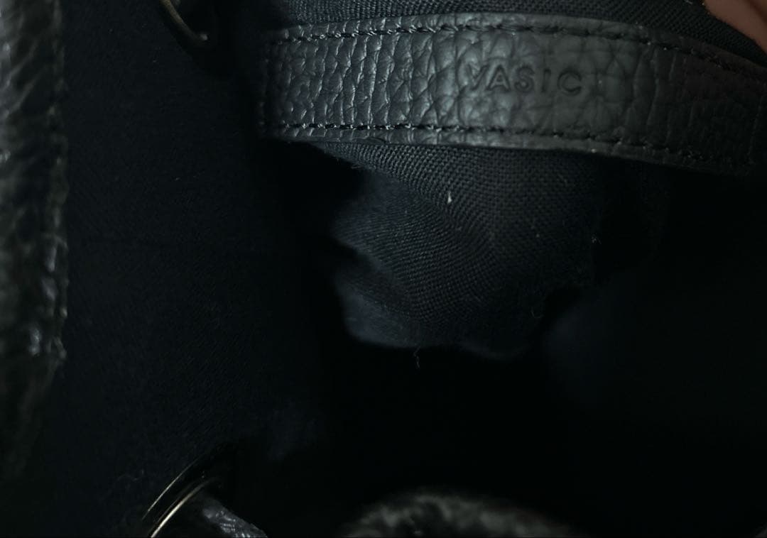 VASIC BOND 美品 ブラック 黒 ハンドバッグ 2way 大きなサイズ