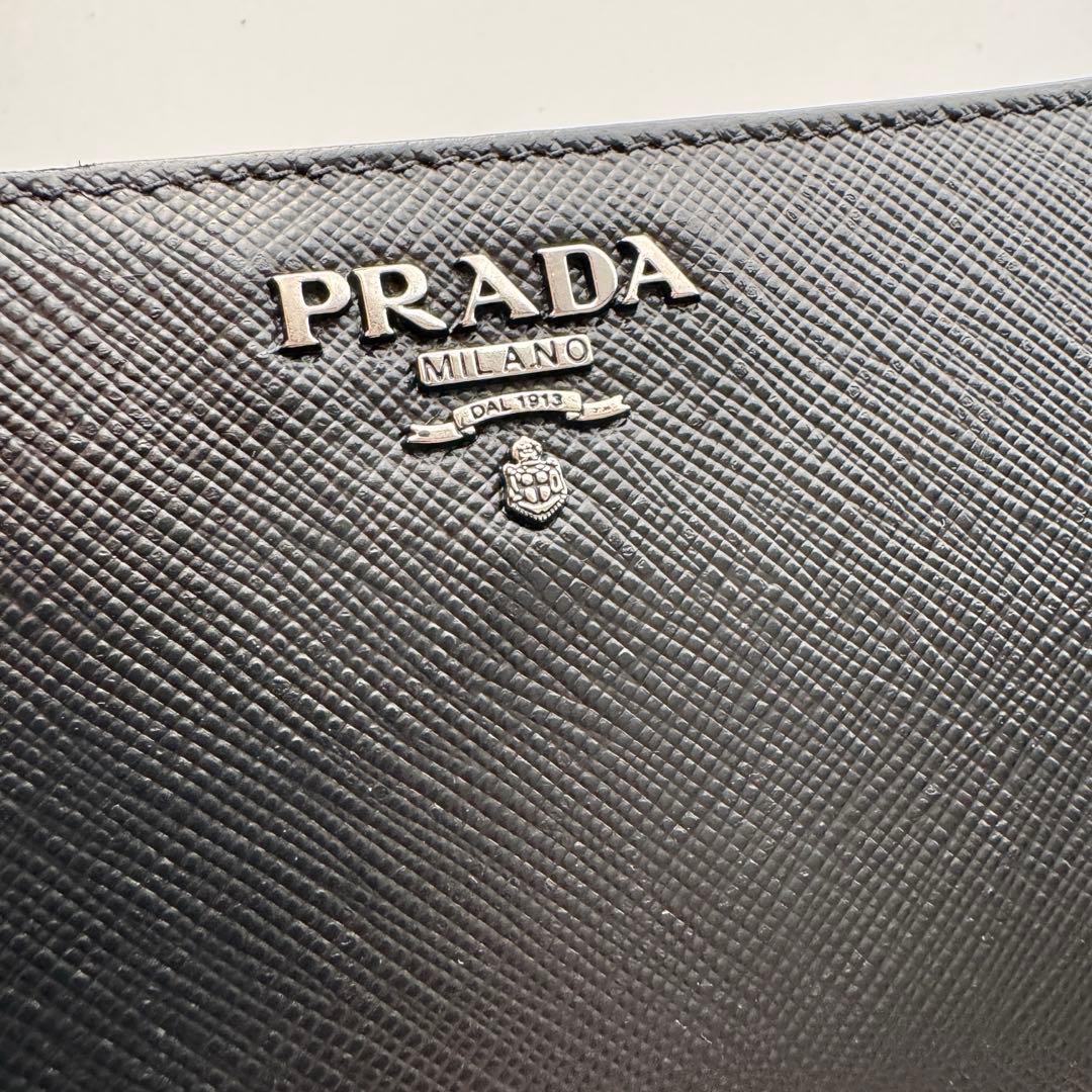 【美品】 252 PRADA プラダ 2つ折り財布