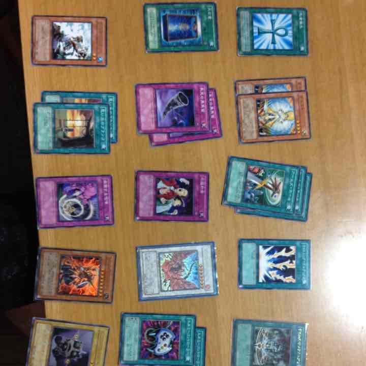 神の宣告 など遊戯王 凡用カード