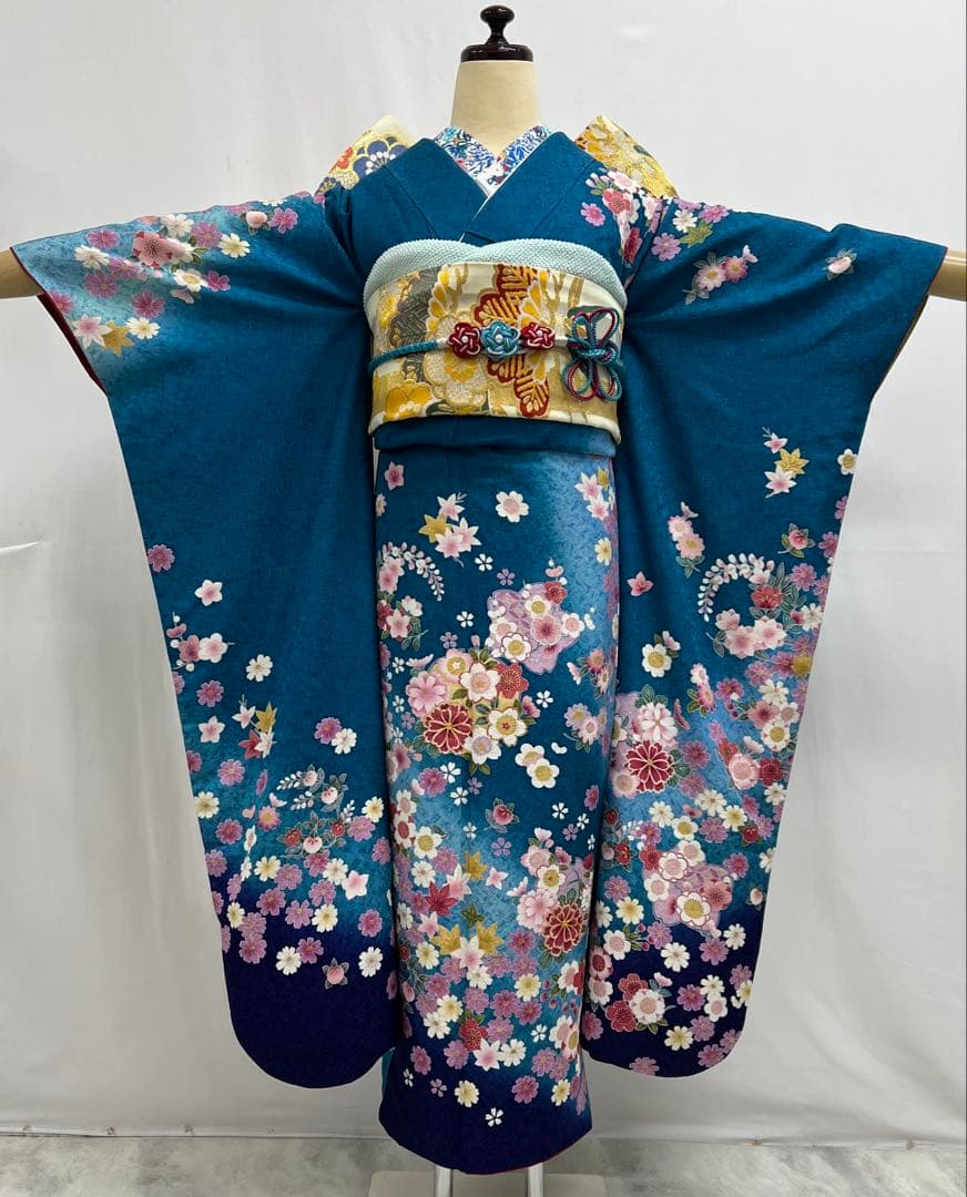 振り袖　フルセット　別誂長襦袢付　成人式　金彩加工　刺繍入り　銀通し　622