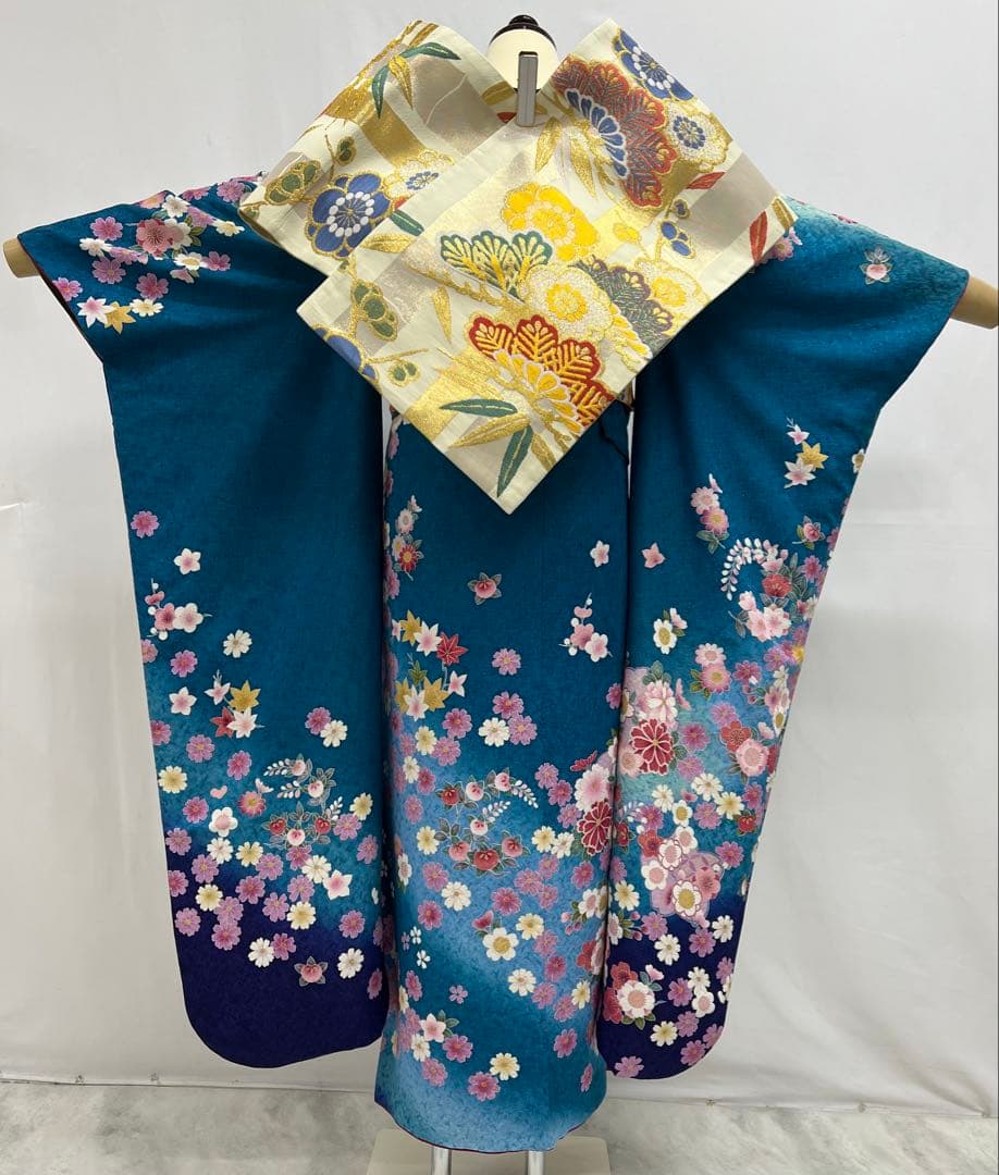 振り袖　フルセット　別誂長襦袢付　成人式　金彩加工　刺繍入り　銀通し　622