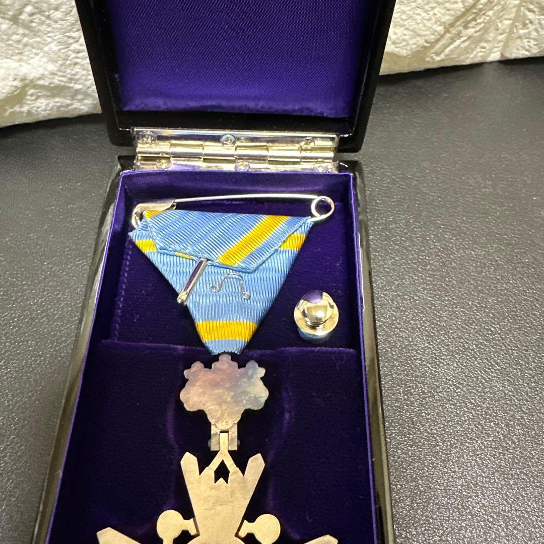 瑞宝双光章 瑞賓雙光章 共箱 付き 勲章 徽章 当時物 現状品