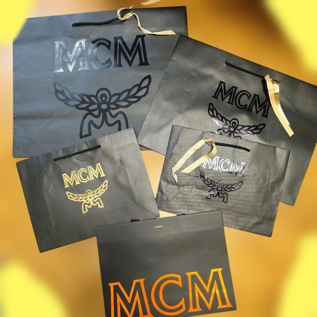 紙袋　ショッパー　ギフト　手提げ袋　プレゼント　ラッピング　mcm 袋　バック