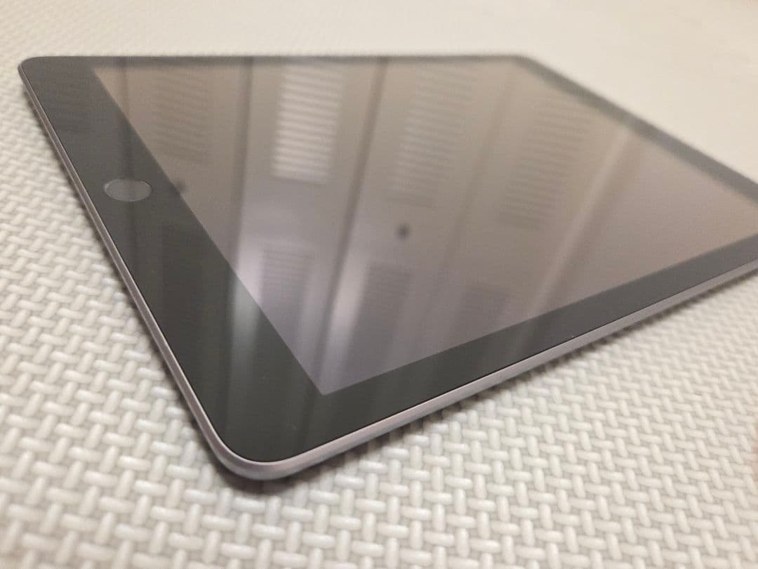 ＊Apple/iPad/第5世代/本体/美品【即購入OKです】