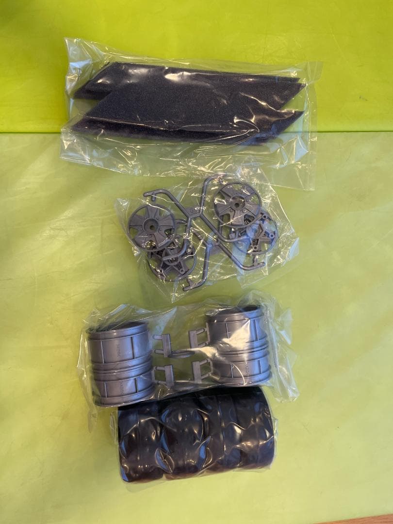 タミヤ ポルシェ911 カレラRSR TT-02