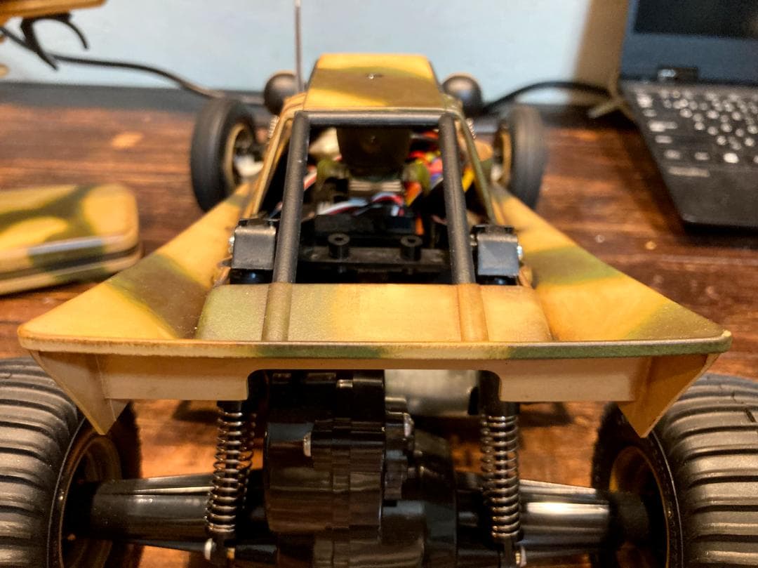 タミヤ　グラスホッパー　迷彩カスタムペイント　電動RCドライブセット付