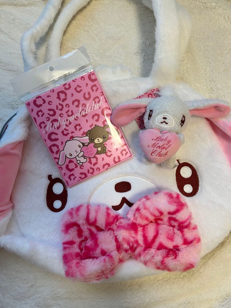 サンリオ　シュガーバニーズ しろうさ ベイビーメタルクラブ スピンズ お顔トート