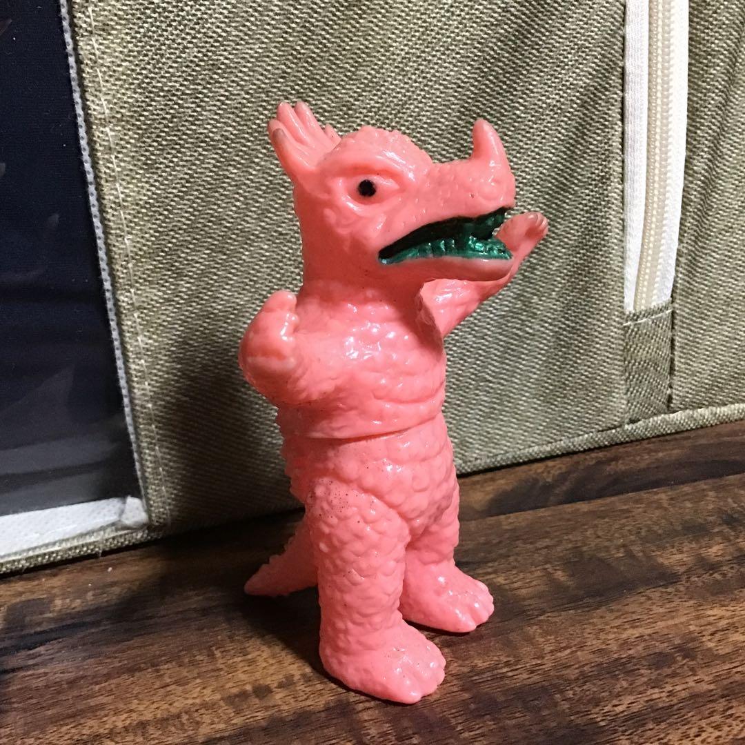 ブルマァク ピンク成形色　ミニアンギラス　ソフビ　現状現品渡し　プロフ必読