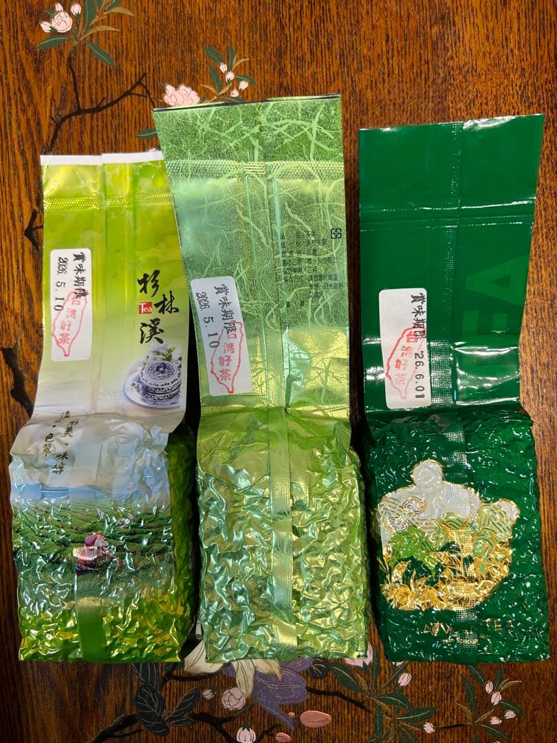 【台灣好茶】福袋 セットD 梨山迎香烏龍、合歡山高冷茶、梨山頂極金萱茶