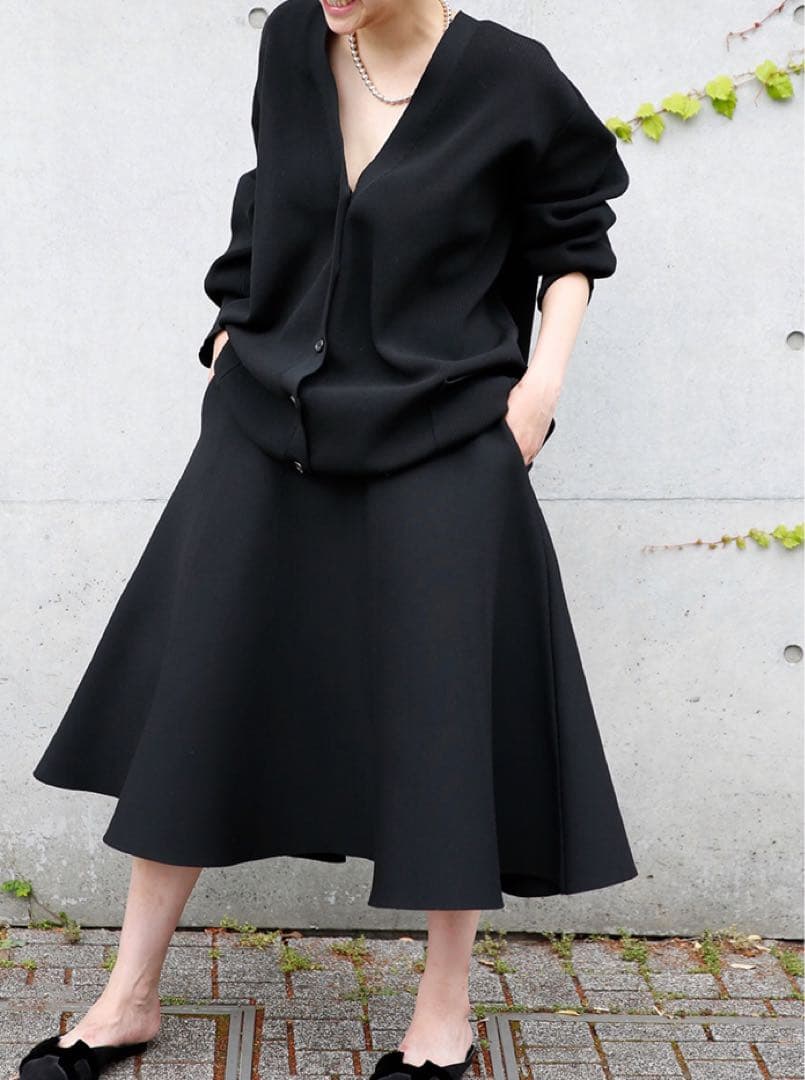 マディソンブルー　ダブルフェイスミモレスカート　黒　サイズ01