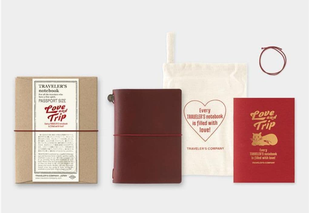 【限定品】 トラベラーズノート Love and trip パスポートサイズ 赤
