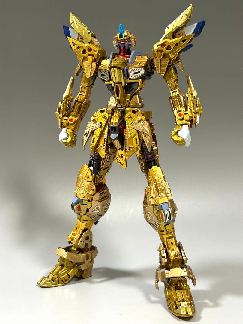 ガンプラ完成品　MGEXストライクフリーダムガンダム＆光の翼セット