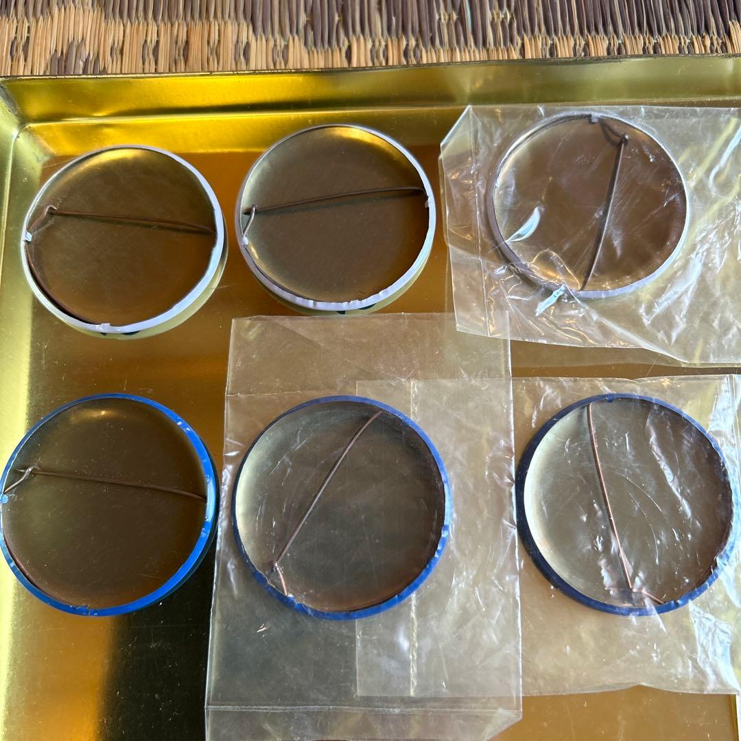 【しおん】昭和レトロVANコレクション SCENE缶バッジ６個　希少