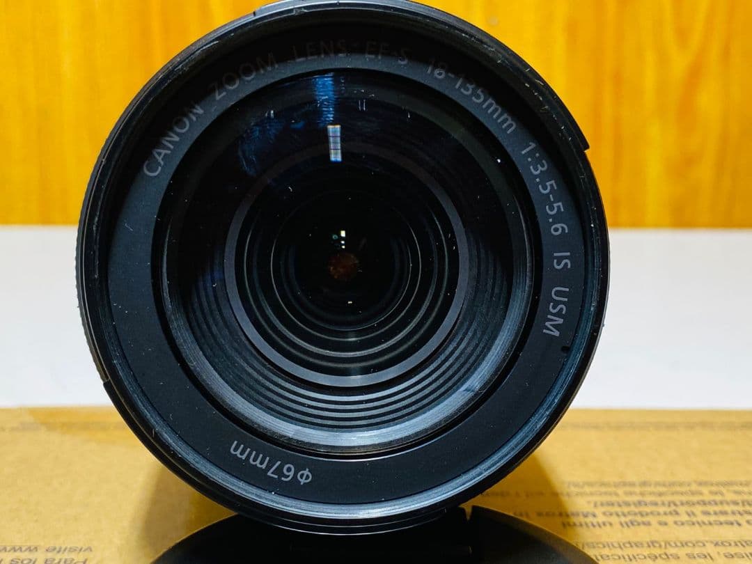 Canon EF-S 18-135mm 1:3.5-5.6 IS USMレンズ