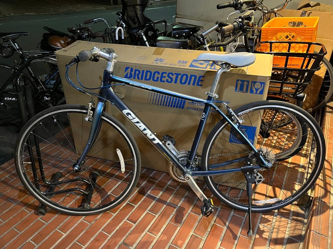 自転車本体 Giant Escape R3