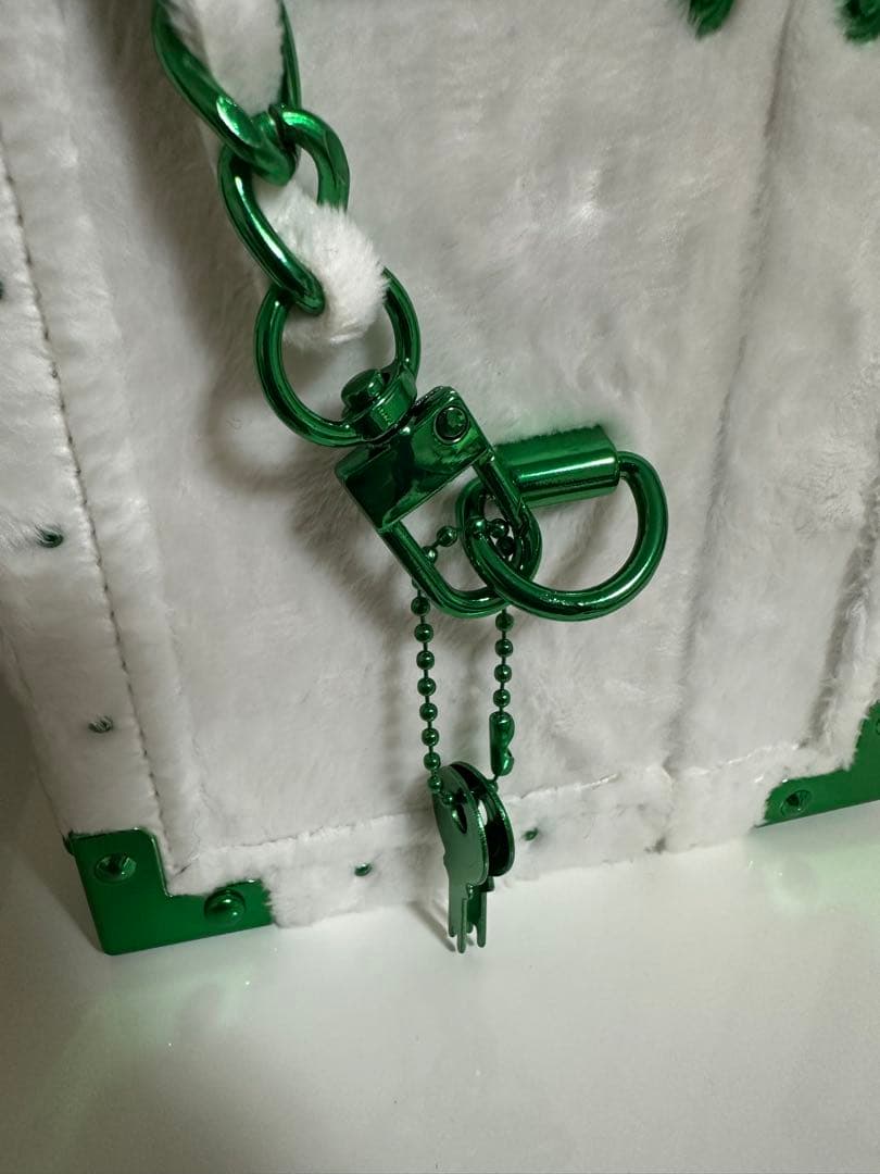 新品　正規品　エンジェル　ホリデー　グリーン ファー