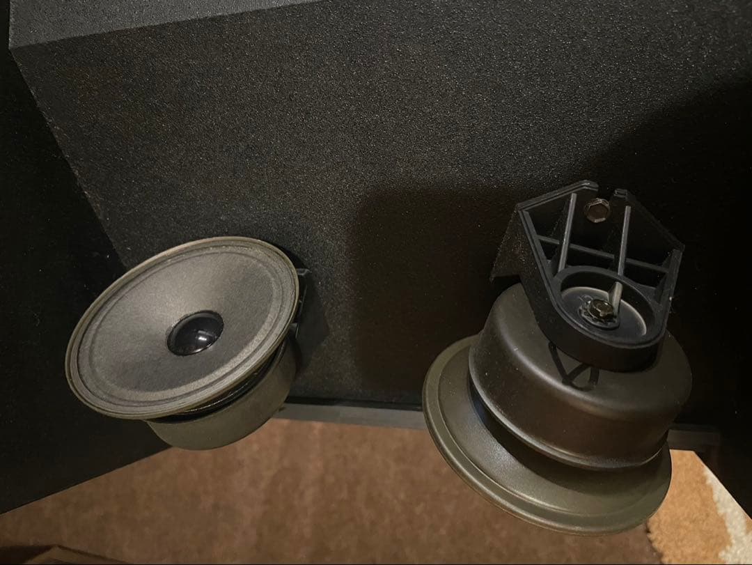 セルソ　　BOSE 301 AV MONITOR スピーカー