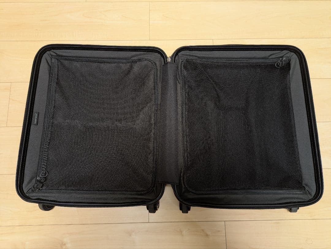 プロテカ　キャリーケース　STARIA 37L