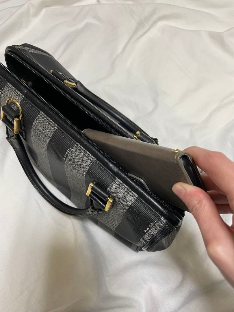 Fendi ストライプ ハンドバッグ