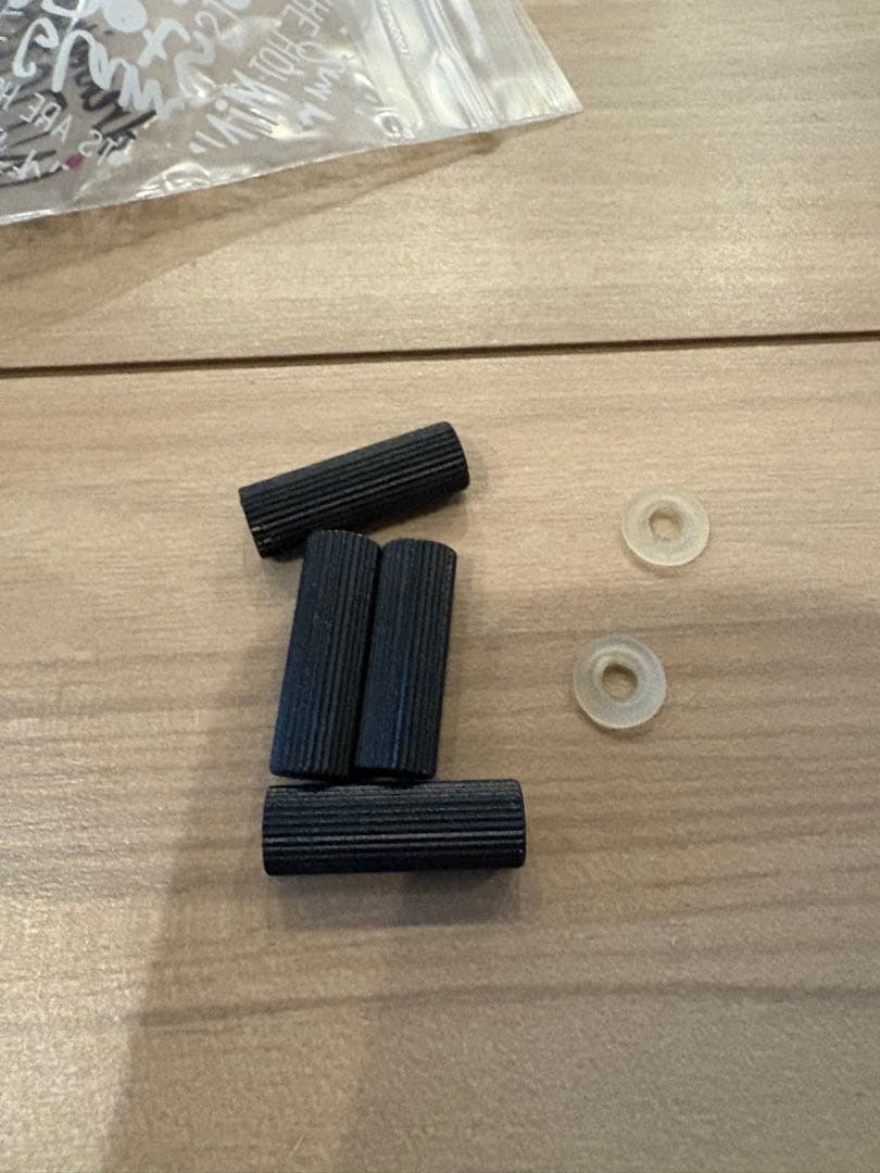 3灯シーリングライトINTERFORM Varasto LT-8255