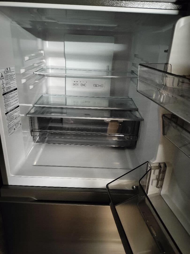 2024年製【超美品・送料込み】AQUA 冷凍冷蔵庫 AQR-26R-N 右開き