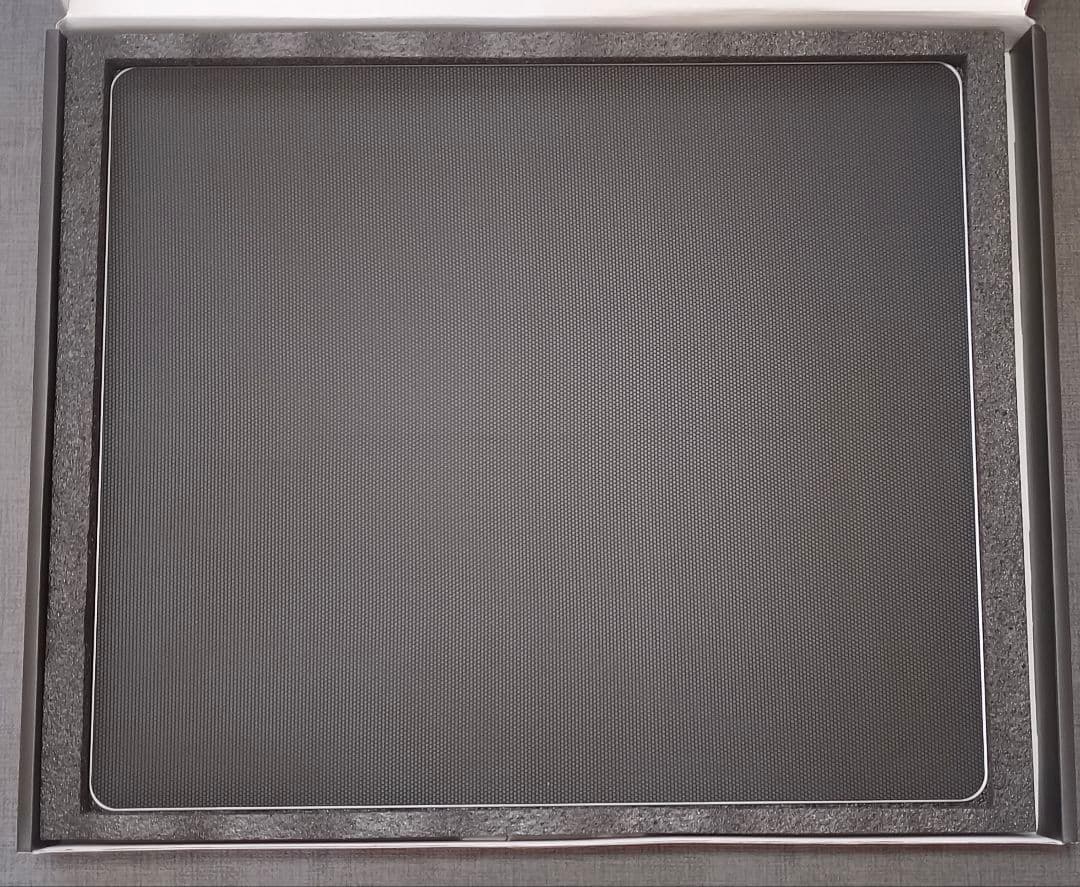 ATK Crimson ガラスマウスパッド