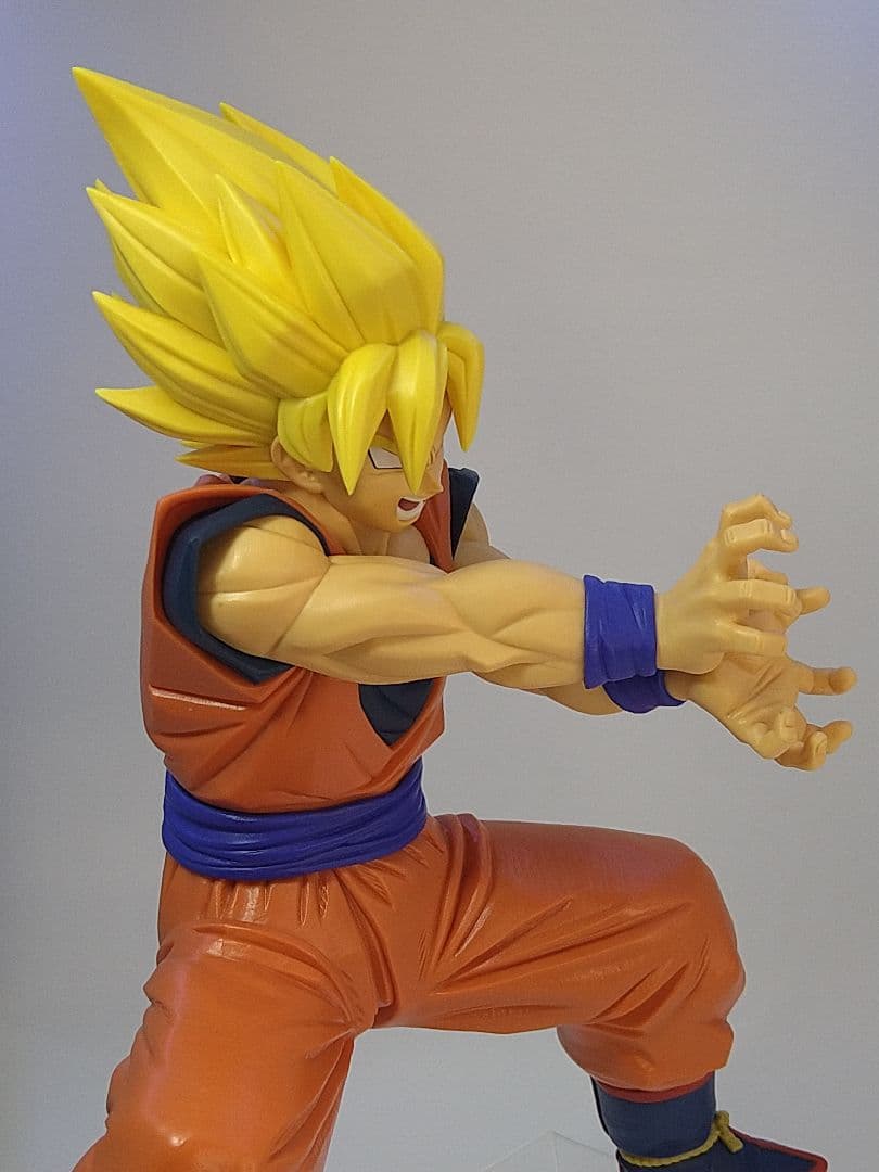 ドラゴンボール スーパーサイヤ人孫悟空 水彩画風再塗装品 フィギュア