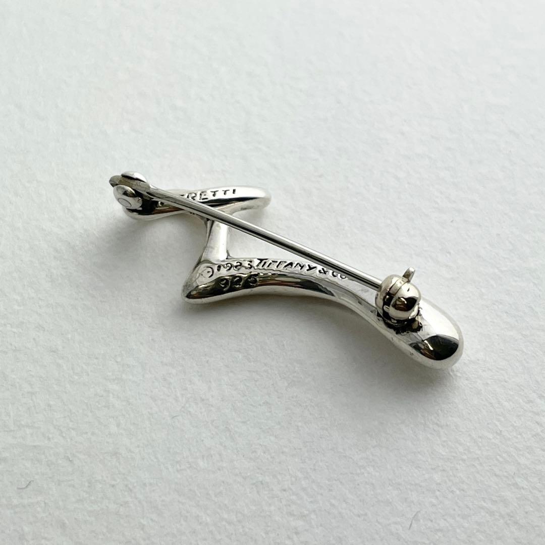Tiffany & Co. PERETTI シルバーブローチ　「r」