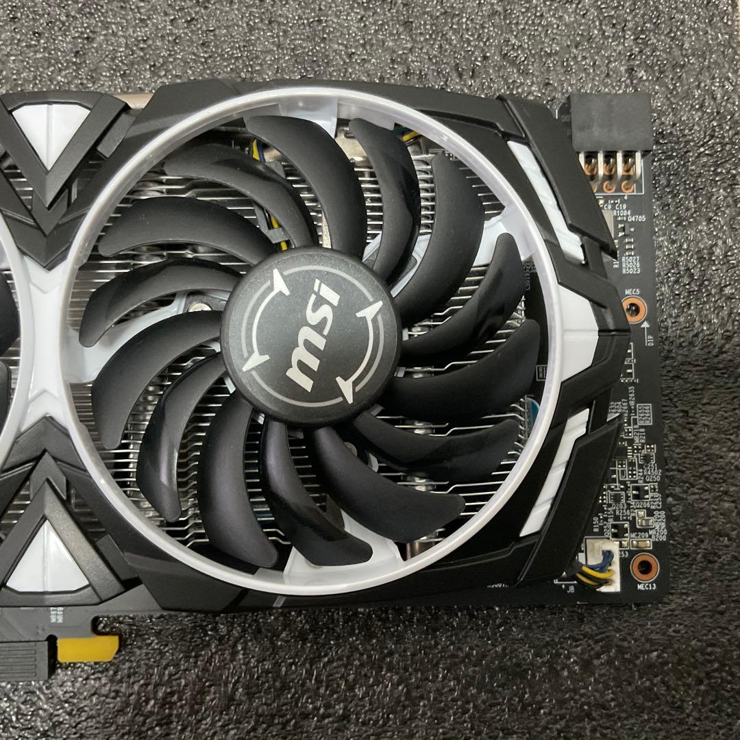 グラフィックボード・グラボ・ビデオカード Radeon RX 580 ARMOR 8G OC [PCIExp 8GB]