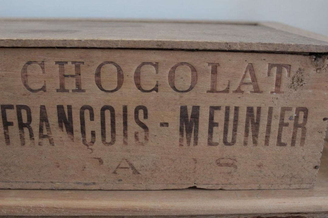 レア『ショコラ』の木箱/ドール・アンティーク・チョコレート・小物入れ