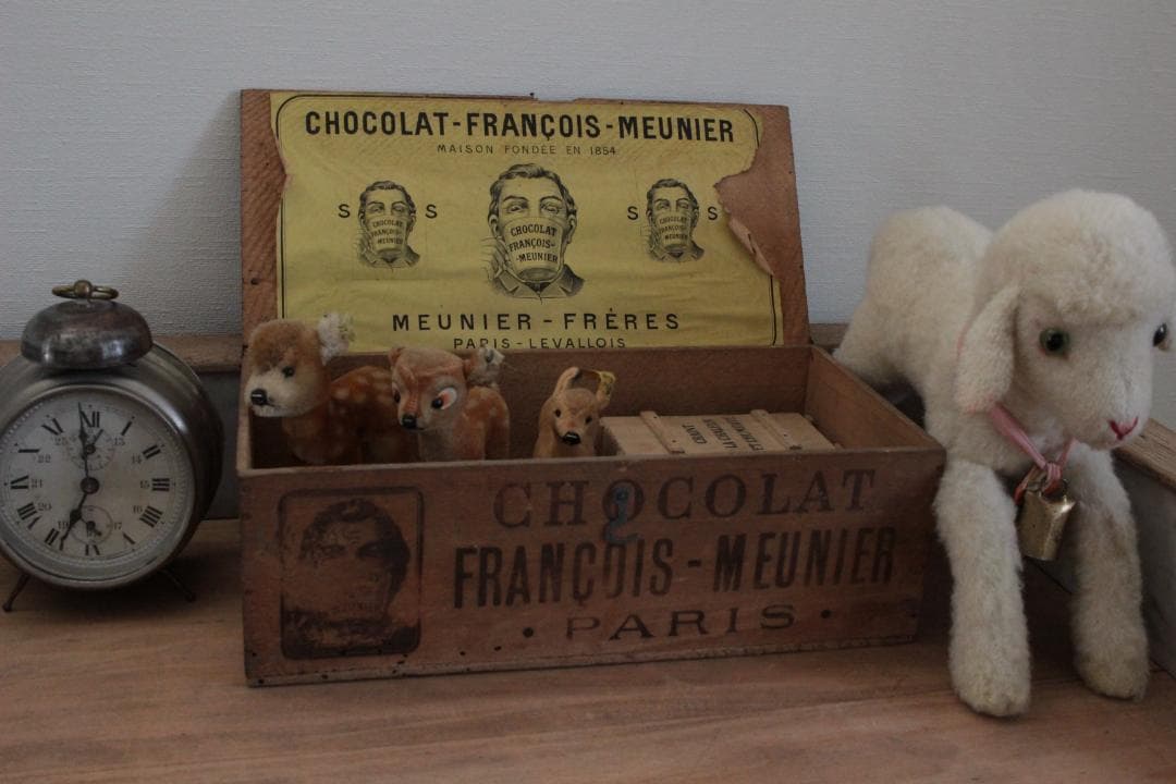 レア『ショコラ』の木箱/ドール・アンティーク・チョコレート・小物入れ