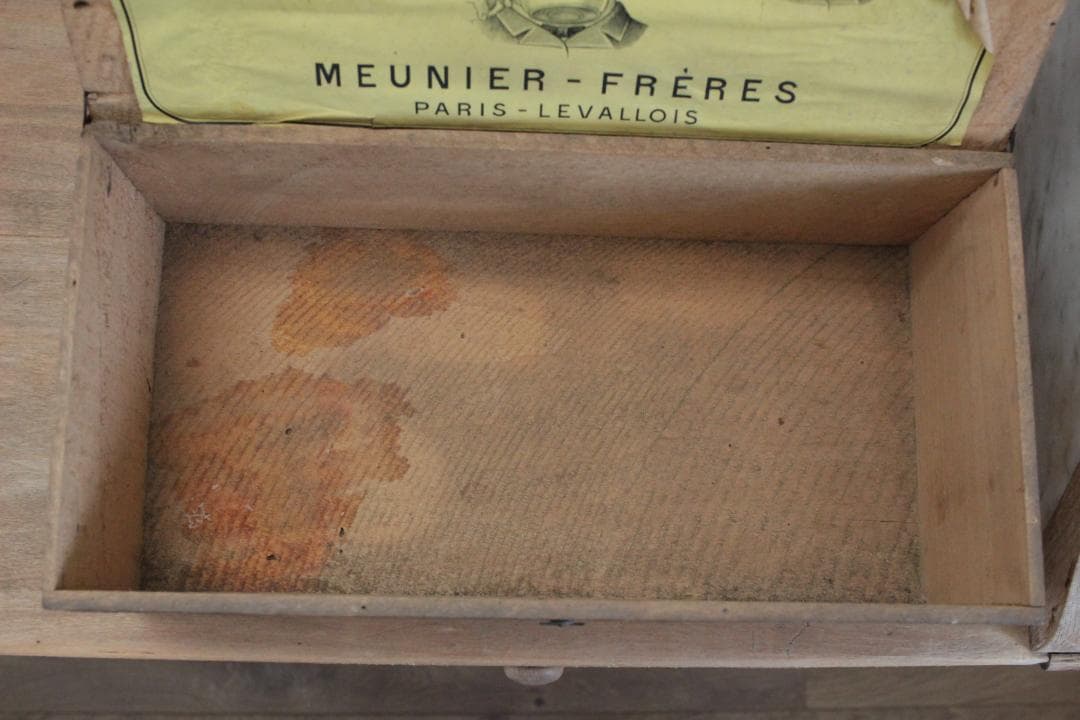 レア『ショコラ』の木箱/ドール・アンティーク・チョコレート・小物入れ