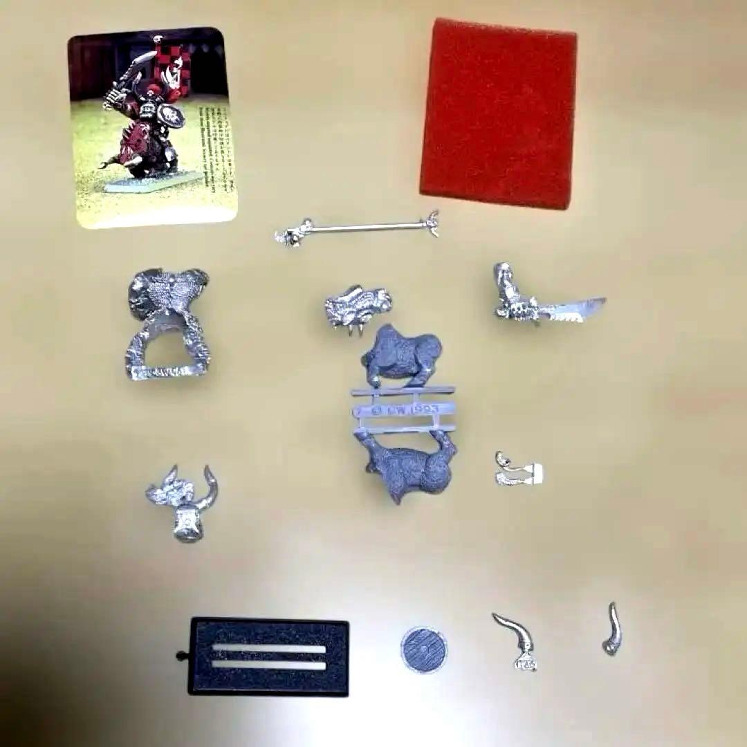 ゲームズワークショップ、メタル製、ウォーハンマー【オーク.ウォーロード】